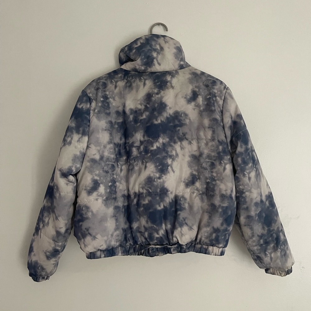 Cloud Puffer Jacket - image 2